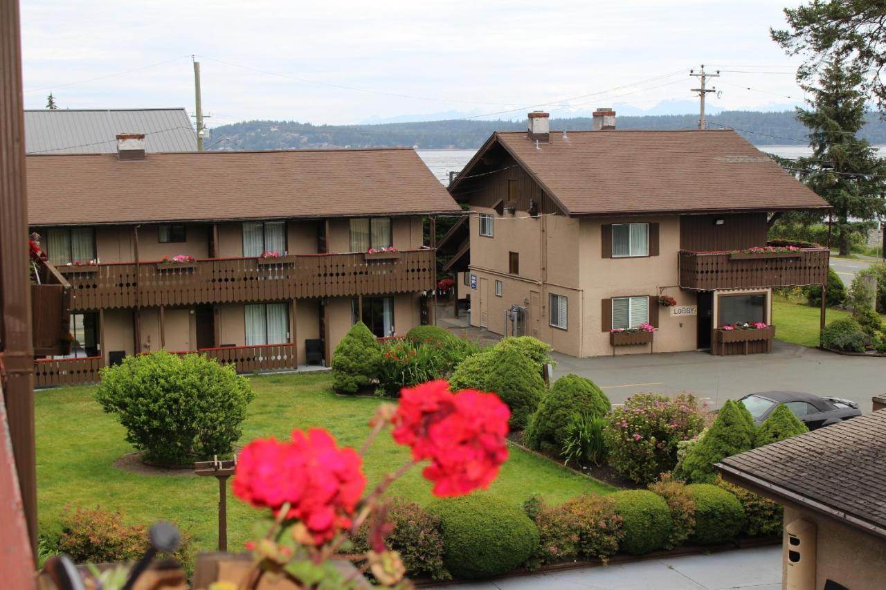 Ramada By Wyndham Campbell River Exterior foto